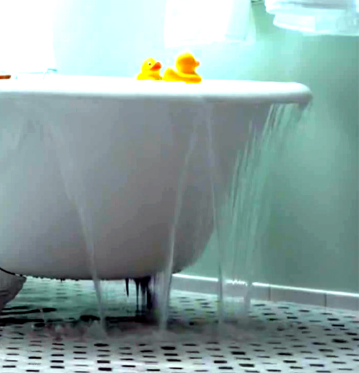 Santa Clarita, California Toilet/Tub Overflow Insurance Claims